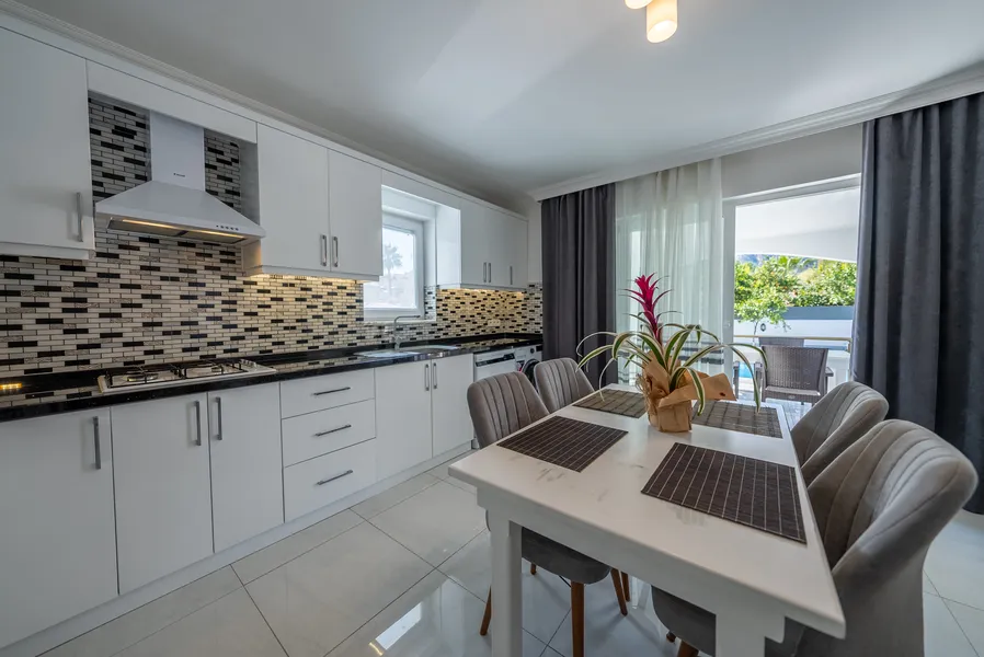 Kitchen 2