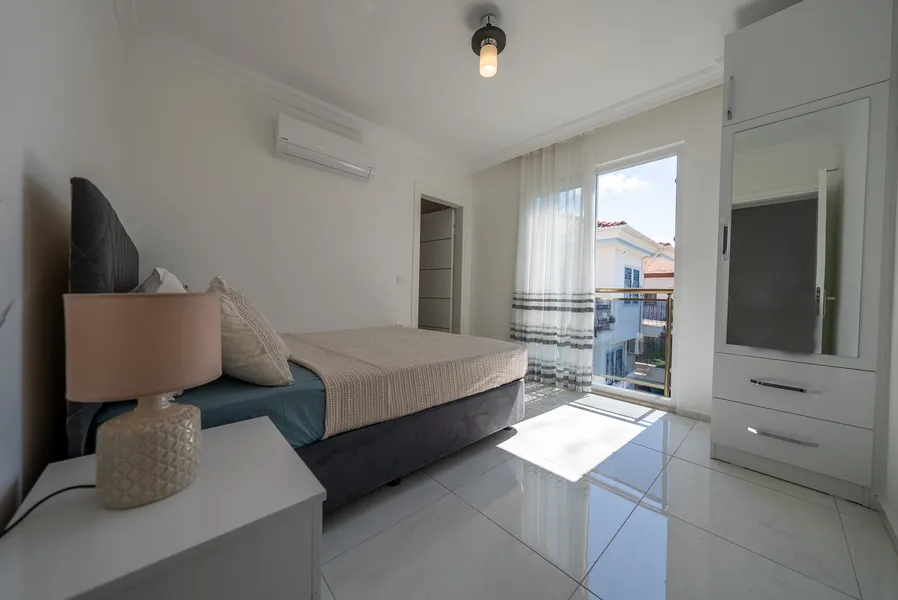 Bedroom 2 - View 3